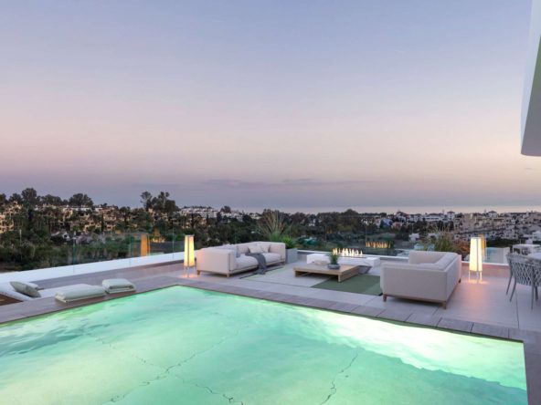 Semi Detached House w Hiszpanii Costa del Sol - Estepona - Solymare